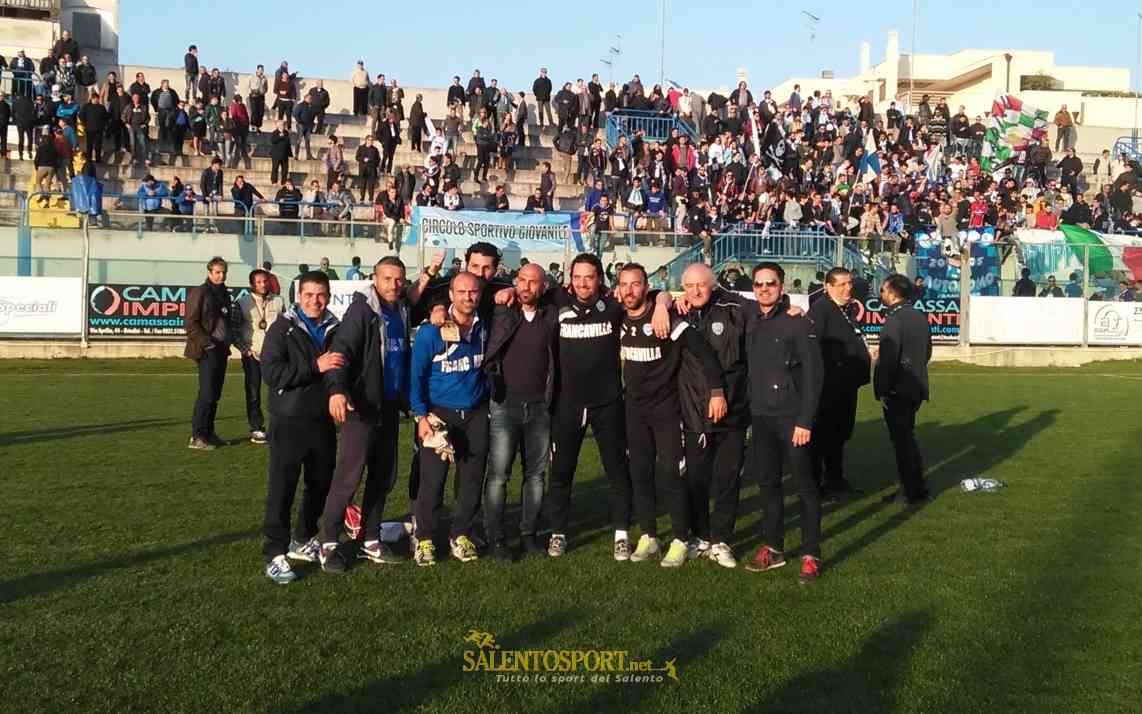 Calabro con il suo staff