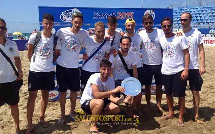 Asd capo di leuca beach soccer premiato a viareggio 02.08.15