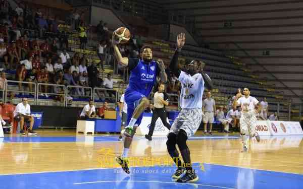 New basket Brindisi