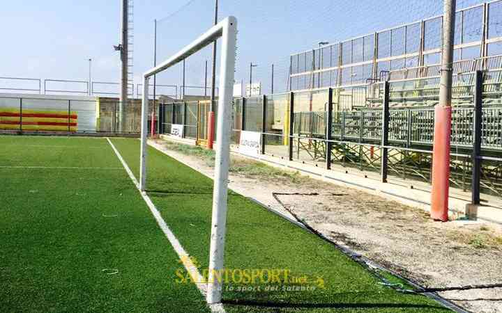 stadio bianco gallipoli vandali 160915