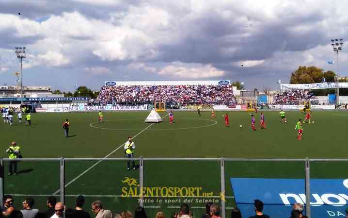 I tifosi della Virtus Francavilla C.
