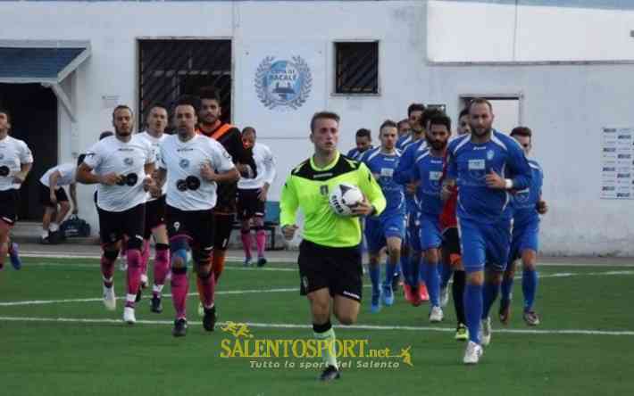 racale-minervino-2-1-161016-ingresso-in-campo-ss-palama
