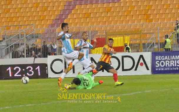 lecce-virtus francavilla 161016 ph di campi