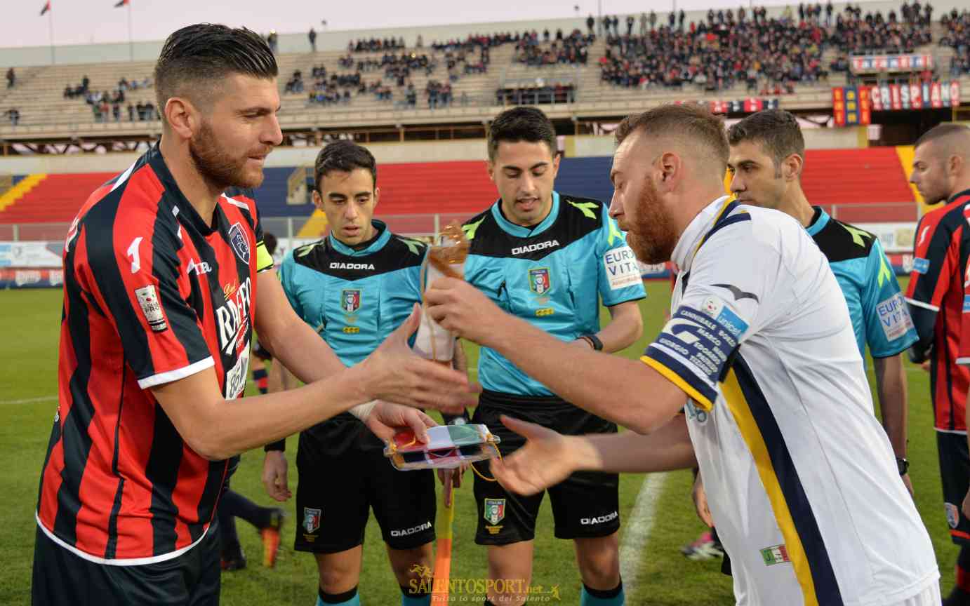 capitani-Stendardo-Capodaglio-Taranto-JuveStabia-171216-franco-capriglione