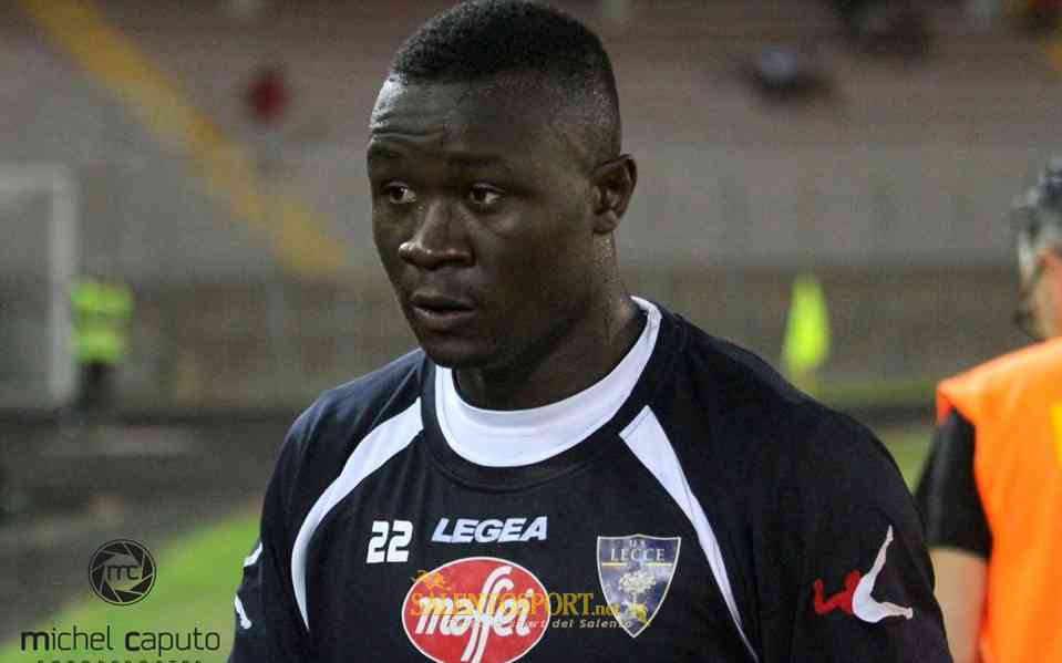 gomis-lys-lecce-michelcaputo