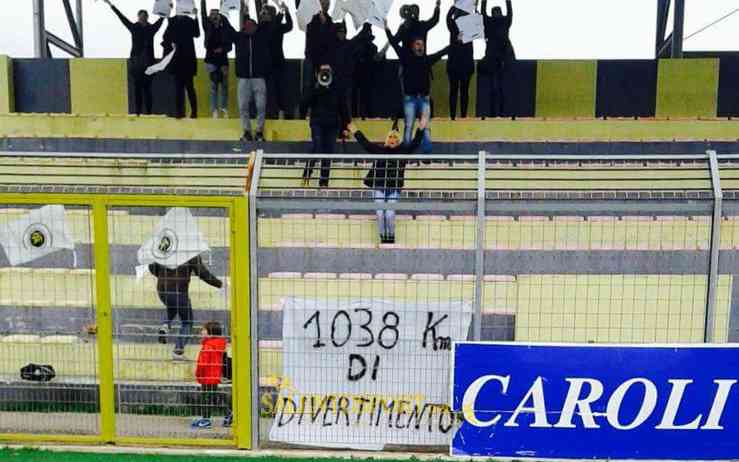 tifosi-spezia-torneo-caroli-hotels-partita contro il tor tre teste 250217