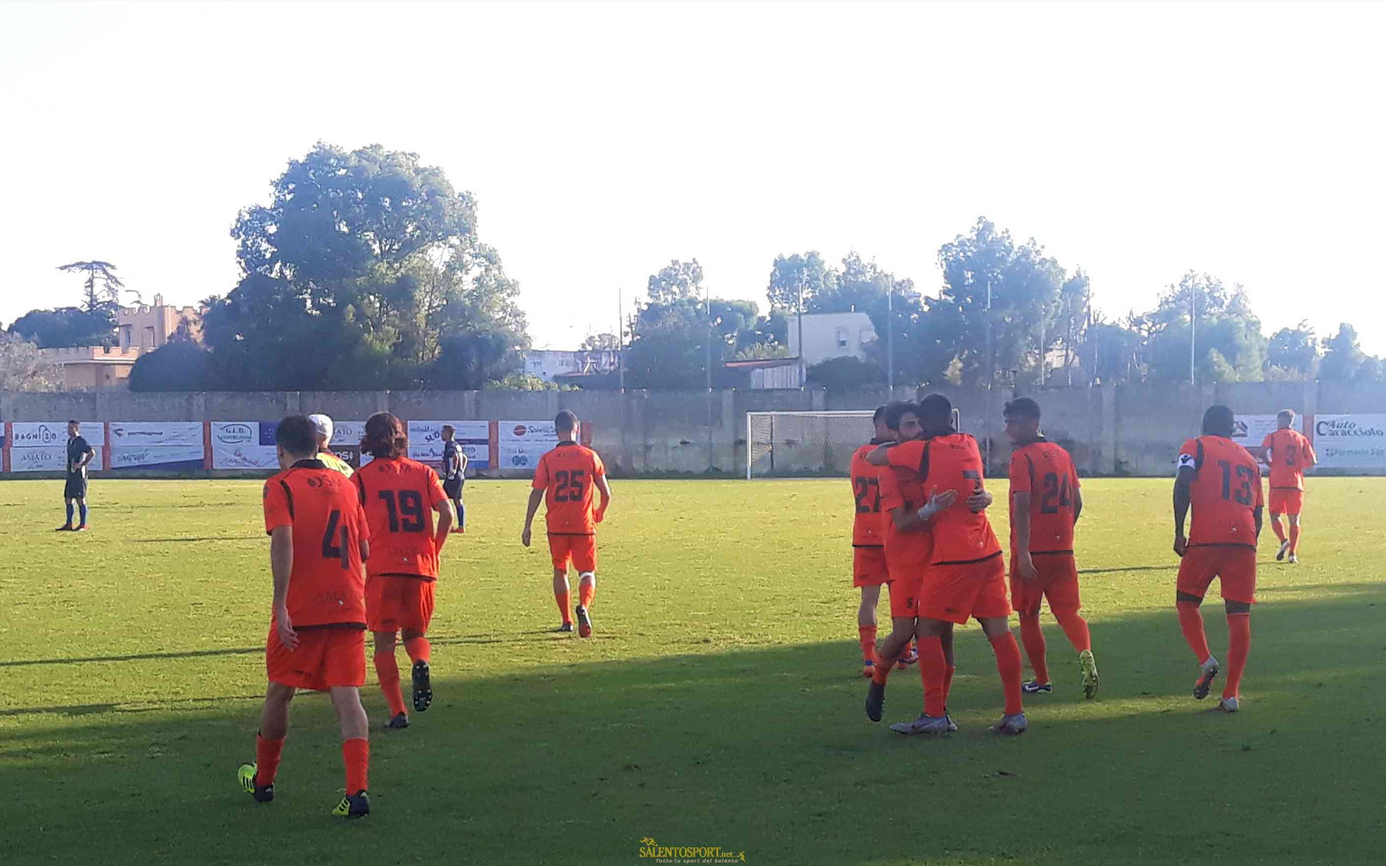 deghi-abbraccio-libertini-poleti-290919