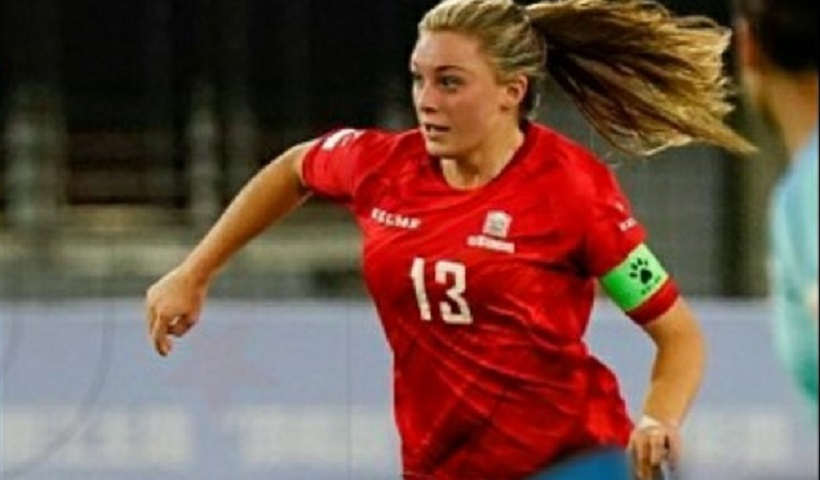 delev-katerine-lecce-women