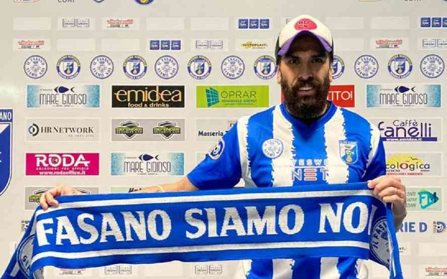 stracqualursi-denis-fasano-dic-20
